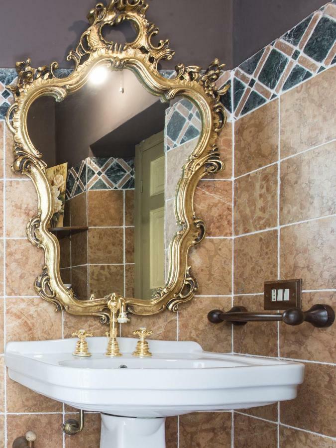 Suite Del Barone By Wonderful Italy Palermo Exterior photo